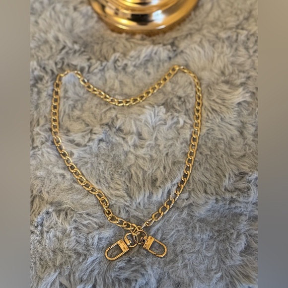 Other - Unbranded Gold Purse Chain Strap Flat Iron Chains with Metal Buckles